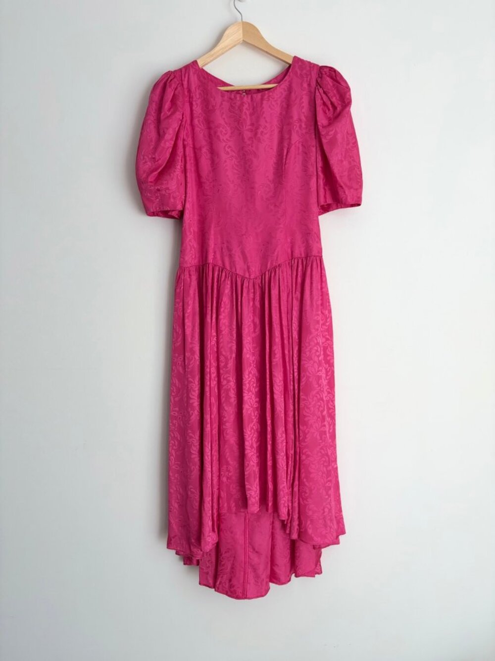 Vintage 1980s Nu Mode Barbiecore Pink Damask Puff Sleeve Bow Dress 11/12